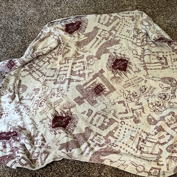 Harry Potter Maruader’s Map Cardigan - Picture 4 of 5